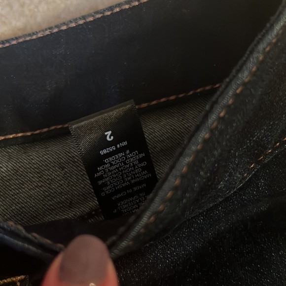 Express Jean Shorts - Picture 4 of 4